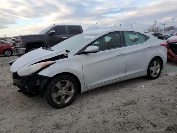  Salvage Hyundai ELANTRA