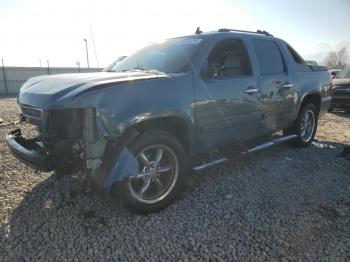  Salvage Chevrolet Avalanche