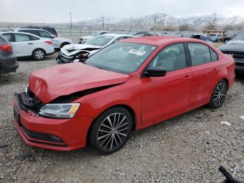  Salvage Volkswagen Jetta