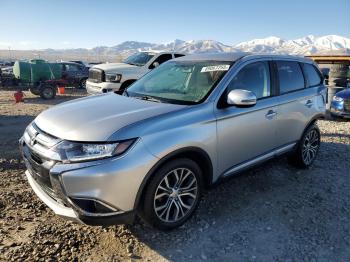  Salvage Mitsubishi Outlander