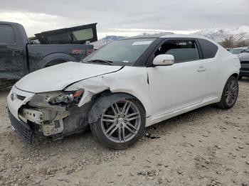  Salvage Toyota Scion