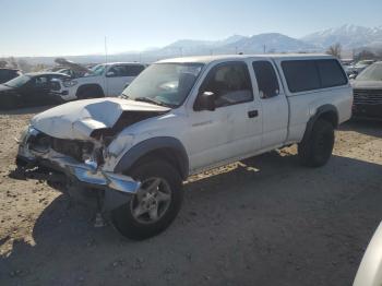  Salvage Toyota Tacoma