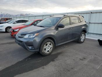  Salvage Toyota RAV4