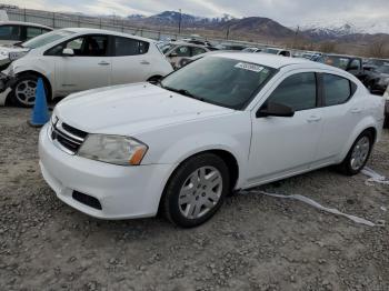  Salvage Dodge Avenger