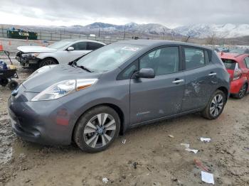  Salvage Nissan LEAF