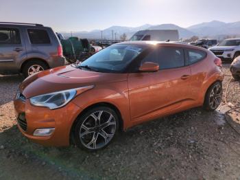  Salvage Hyundai VELOSTER