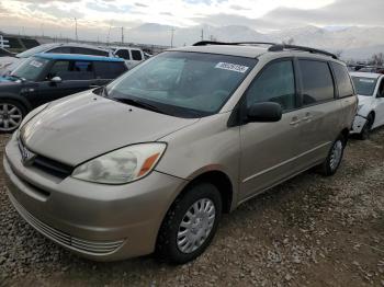  Salvage Toyota Sienna