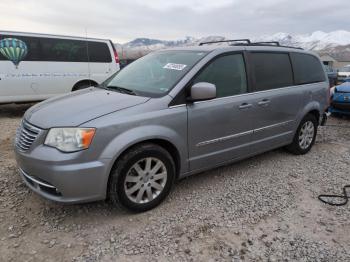  Salvage Chrysler Minivan