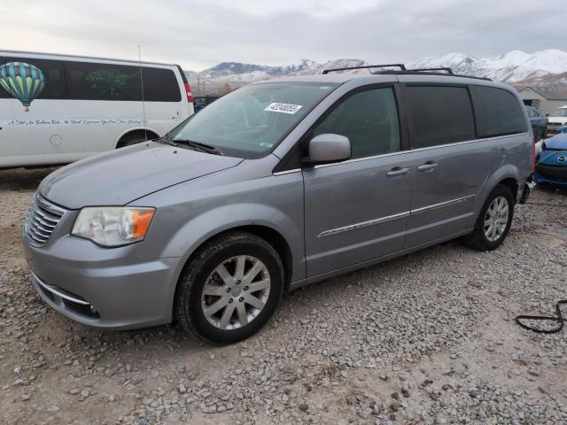  Salvage Chrysler Minivan