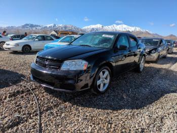  Salvage Dodge Avenger