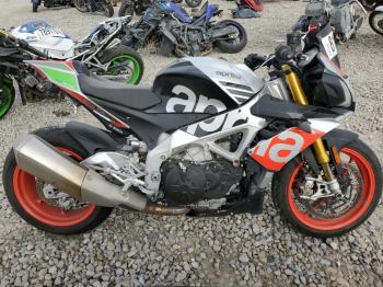  Salvage Aprilia Motorcycle