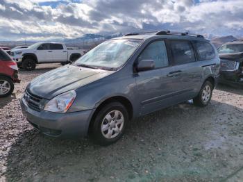  Salvage Kia Sedona