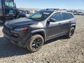  Salvage Jeep Cherokee