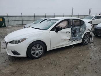  Salvage Mazda 3