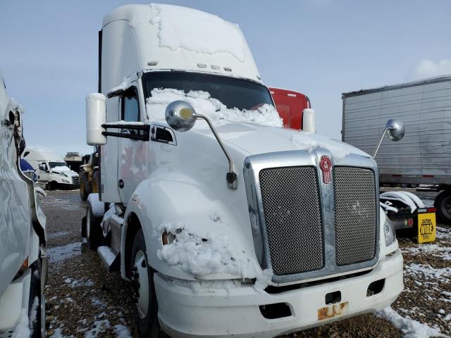  Salvage Kenworth Constructi