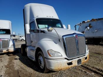  Salvage Kenworth Constructi