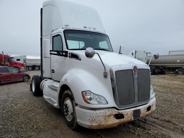  Salvage Kenworth Constructi