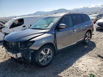  Salvage Nissan Pathfinder