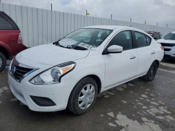  Salvage Nissan Versa