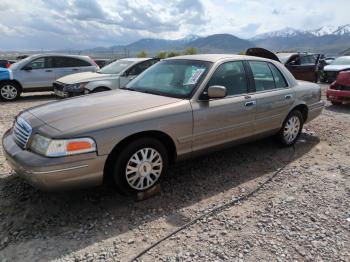  Salvage Ford Crown Vic