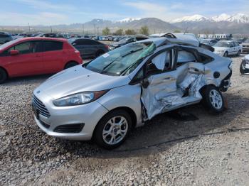  Salvage Ford Fiesta