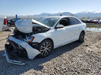  Salvage Volkswagen Jetta
