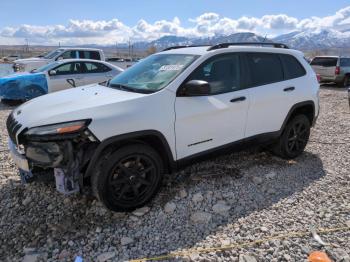  Salvage Jeep Grand Cherokee