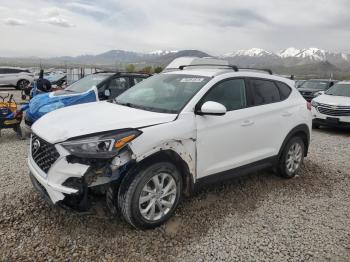  Salvage Hyundai TUCSON