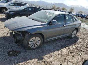  Salvage Volkswagen Jetta