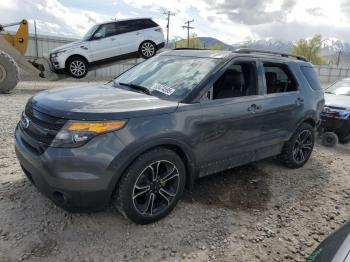  Salvage Ford Explorer