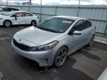  Salvage Kia Forte
