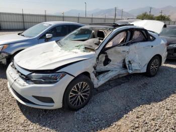  Salvage Volkswagen Jetta