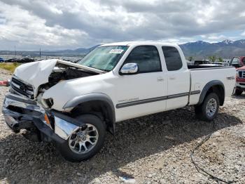 Salvage Toyota Tundra