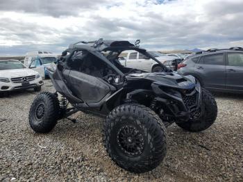  Salvage Can-Am Maverick R