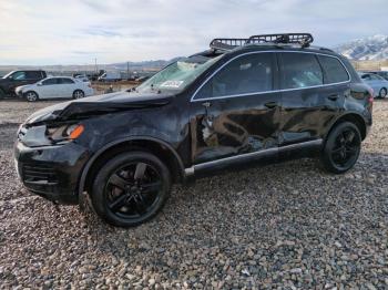  Salvage Volkswagen Touareg