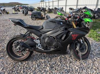  Salvage Suzuki Gsxr750