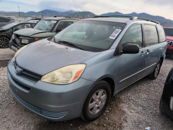  Salvage Toyota Sienna