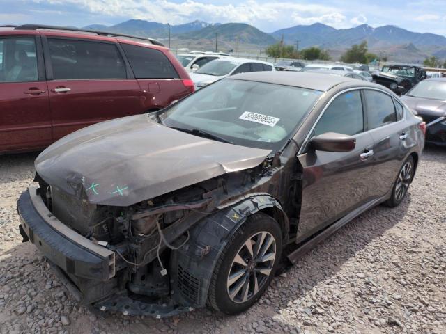  Salvage Nissan Altima