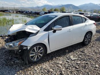  Salvage Nissan Versa