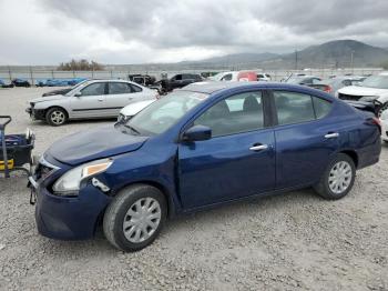  Salvage Nissan Versa