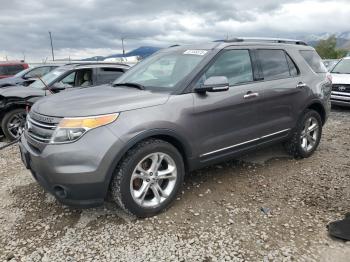  Salvage Ford Explorer