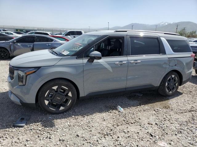  Salvage Kia Carnival