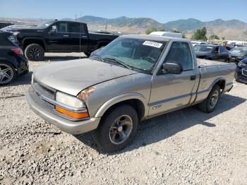  Salvage Chevrolet S-10