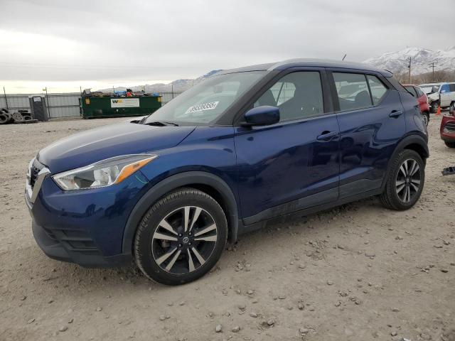  Salvage Nissan Kicks