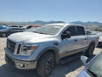  Salvage Nissan Titan