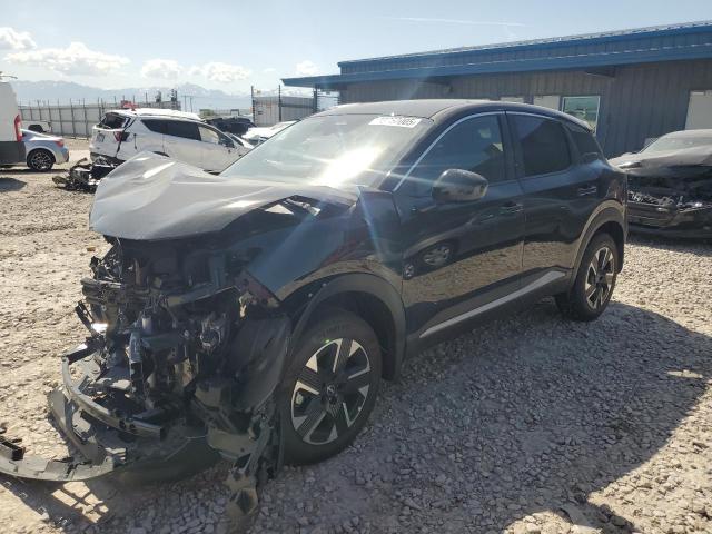  Salvage Nissan Kicks