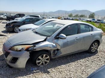  Salvage Mazda 3