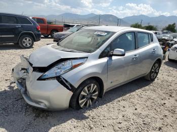  Salvage Nissan LEAF
