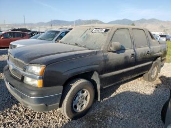  Salvage Chevrolet Avalanche