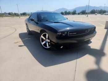  Salvage Dodge Challenger